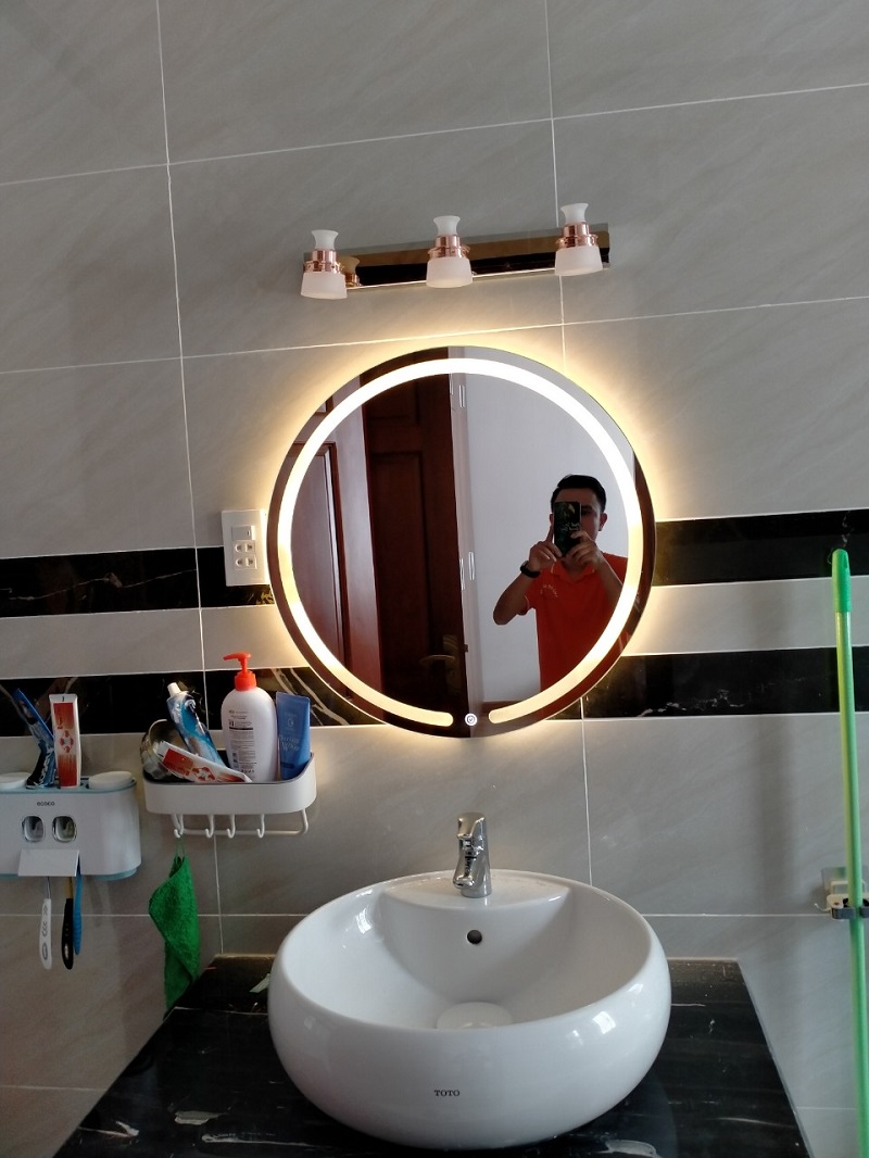 Gương led treo trong nhà tắm phòng tắm cao cấp